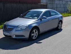 Grå Begagnad 2009 Opel Insignia Edition Halvkombi | 35 000 kr (Bra pris)