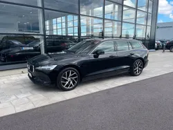 Svart Begagnad 2019 Volvo V60 Momentum Kombi | 269 900 kr (Lite dyr)