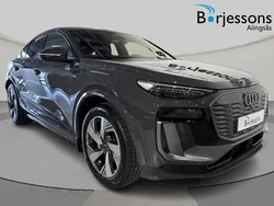 Grå Ny 2025 Audi Q6 Sportback e-tron S-Line SUV | 829 200 kr