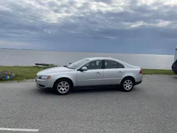 Grå Begagnad 2007 Volvo S80 Kinetic Sedan | 47 000 kr (Marknadspris)