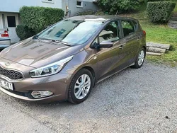 Brun Begagnad 2013 Kia Ceed EX Halvkombi | 69 900 kr (Bra pris)