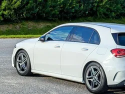 Vit Begagnad 2019 Mercedes A200 AMG Halvkombi | 238 000 kr (Marknadspris)