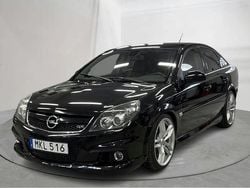 Svart Begagnad 2008 Opel Vectra OPC | 59 000 kr