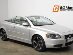 Ljusgrå Begagnad 2006 Volvo C70 Momentum Cab | 119 900 kr (Lite dyr)