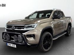 Ljusbrun (bright beige metallic) Begagnad 2024 VW Amarok Aventura Pickup | 739 000 kr (Dyr)