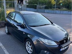 Grå Begagnad 2010 Seat Ibiza Style Halvkombi | 17 000 kr (Bra pris)