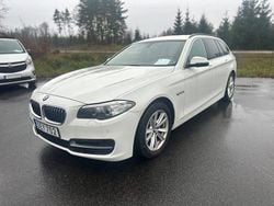 Vit Begagnad 2014 BMW 520 Kombi | 79 900 kr (Marknadspris)