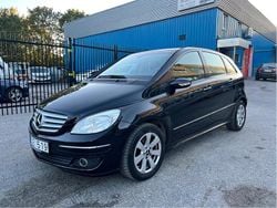 Svart Begagnad 2006 Mercedes B180 Minibuss | 55 500 kr (Lite dyr)