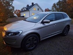Brun Begagnad 2017 Volvo XC60 Standard SUV | 215 000 kr (Superpris)