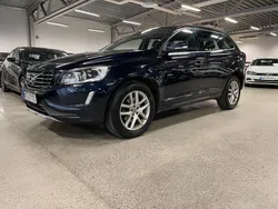 Mörkblå Begagnad 2017 Volvo XC60 Momentum SUV | 189 900 kr (Marknadspris)