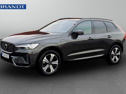 Grå Begagnad 2025 Volvo XC60 Plus SUV | 569 900 kr (Marknadspris)