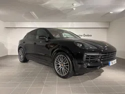Svart Begagnad 2022 Porsche Cayenne SUV | 859 000 kr (Dyr)