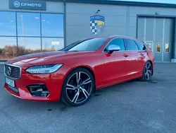 Röd Begagnad 2018 Volvo V90 R-Design Kombi | 239 900 kr (Marknadspris)