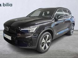 Svart Begagnad 2022 Volvo XC40 Core SUV | 339 900 kr