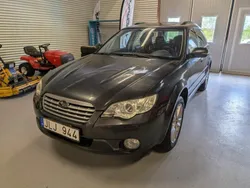 Mörkgrå Begagnad 2007 Subaru Outback SUV | 59 900 kr (Marknadspris)