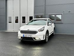 Vit Begagnad 2018 Kia Niro Advance SUV | 149 000 kr (Bra pris)