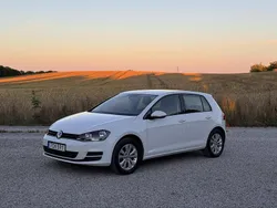 Vit Begagnad 2016 VW Golf VII Halvkombi | 99 000 kr (Superpris)
