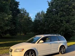 Vit Begagnad 2012 Volvo V50 Momentum Kombi | 50 000 kr (Marknadspris)
