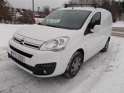 Vit Begagnad 2017 Citroën Berlingo Minibuss | 105 000 kr (Lite dyr)