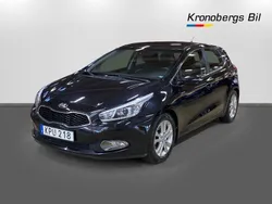 Svart Begagnad 2015 Kia Ceed Comfort Halvkombi | 99 500 kr (Marknadspris)