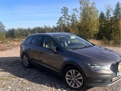 Grå Begagnad 2015 Seat Leon X-Perience 4Drive Kombi | 85 000 kr