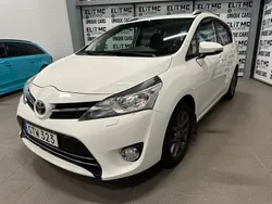 Vit Begagnad 2015 Toyota Verso Edition Minibuss | 109 900 kr (Marknadspris)