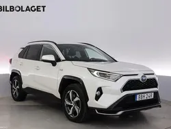 Vit Begagnad 2020 Toyota RAV4 Hybrid SUV | 324 500 kr (Bra pris)