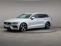 Vit Begagnad 2022 Volvo V60 Inscription Kombi | 335 000 kr (Bra pris)