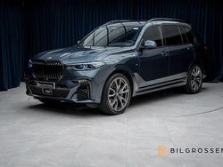Grå Begagnad 2021 BMW X7 M Sport SUV | 839 900 kr (Marknadspris)