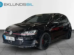 Svart Begagnad 2014 VW Golf VII GTI Halvkombi | 149 900 kr (Marknadspris)