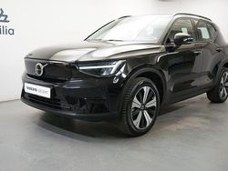 Svart Begagnad 2022 Volvo XC40 Core SUV | 339 900 kr