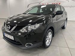 Svart Begagnad 2015 Nissan Qashqai SUV | 119 900 kr (Marknadspris)
