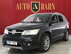 Svart Begagnad 2014 Fiat Freemont SUV | 119 700 kr (Marknadspris)
