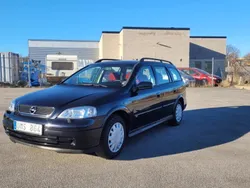 Svart Begagnad 2004 Opel Astra Kombi | 29 500 kr (Marknadspris)