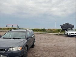 Grå Begagnad 2005 Volvo XC70 Kinetic Kombi | 40 000 kr (Lite dyr)