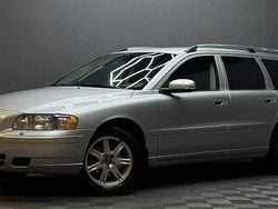Ljusgrå (grå) Begagnad 2008 Volvo V70 Standard Kombi | 49 900 kr (Marknadspris)