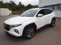 Vit Begagnad 2021 Hyundai Tucson Essential SUV | 269 000 kr (Marknadspris)