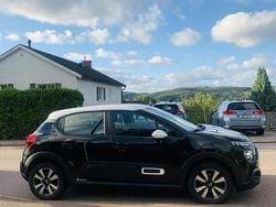 Svart Begagnad 2021 Citroën C3 PureTech Halvkombi | 109 000 kr (Marknadspris)
