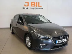 Grå Begagnad 2016 Mazda 3 Inclusive Halvkombi | 144 900 kr (Marknadspris)