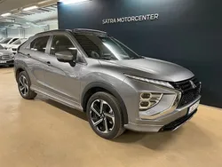 Grå Begagnad 2023 Mitsubishi Eclipse Cross Instyle SUV | 354 900 kr (Marknadspris)