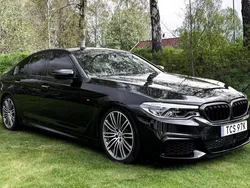 Svart Begagnad 2018 BMW M550 M Sport Sedan | 560 000 kr (Dyr)