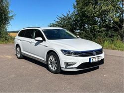 Vit Begagnad 2018 VW Passat GTE Kombi | 134 000 kr (Bra pris)
