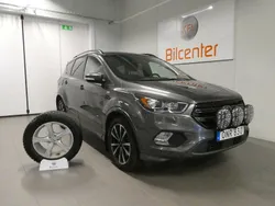 Grå Begagnad 2017 Ford Kuga ST-Line SUV | 179 900 kr (Dyr)