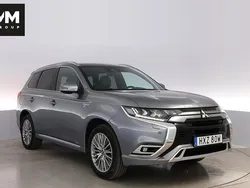 Grå Begagnad 2019 Mitsubishi Outlander P-HEV SUV | 235 000 kr (Marknadspris)