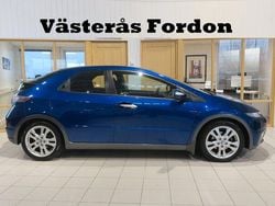 Mörkblå Begagnad 2010 Honda Civic Sport Halvkombi | 95 900 kr (Lite dyr)