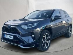 Grå Begagnad 2021 Toyota RAV4 SUV | 379 000 kr