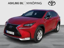 Röd Begagnad 2016 Lexus NX300h Sport Line SUV | 209 000 kr (Marknadspris)