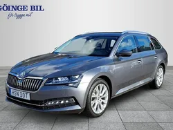 Grå Begagnad 2022 Skoda Superb Style Kombi | 289 000 kr (Marknadspris)