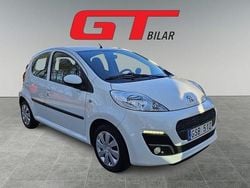 Vit Begagnad 2012 Peugeot 107 Halvkombi | 54 900 kr (Marknadspris)