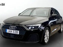 Svart Begagnad 2023 Audi A1 Sportback Proline Halvkombi | 244 000 kr (Marknadspris)